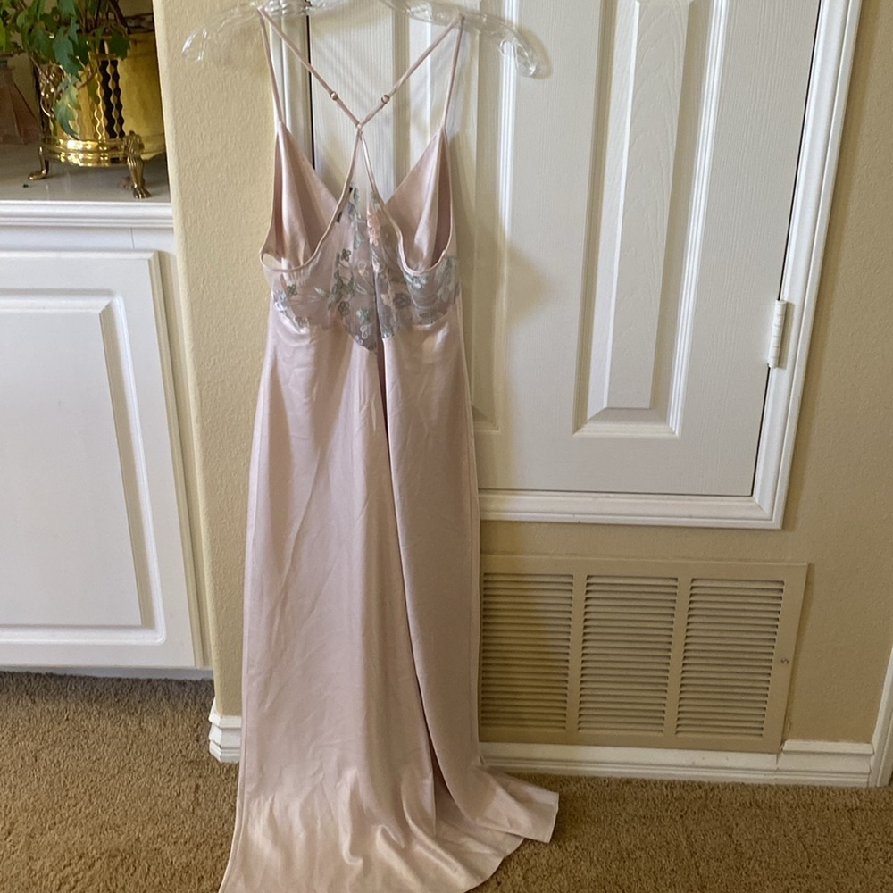 Neutral silky beige maxi nightgown amazing lace Anthropology Rya Collection
